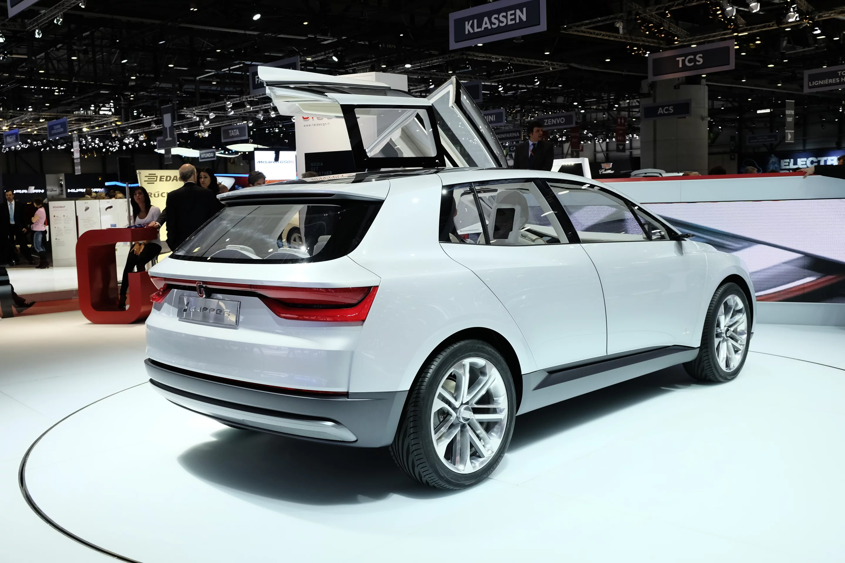 The Italdesign Giugiaro Clipper is a five-door