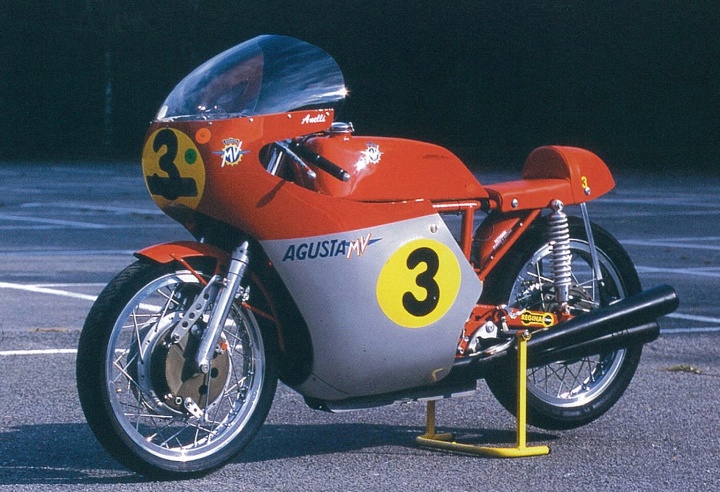 MV Agusta's six-cylinder 500 racer - a mechanical symphony