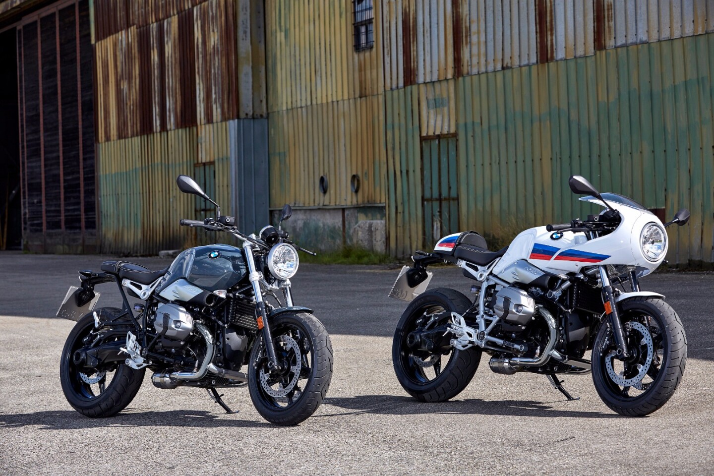 The 2017 BMW R nineT Pure (left) and Racer (right)