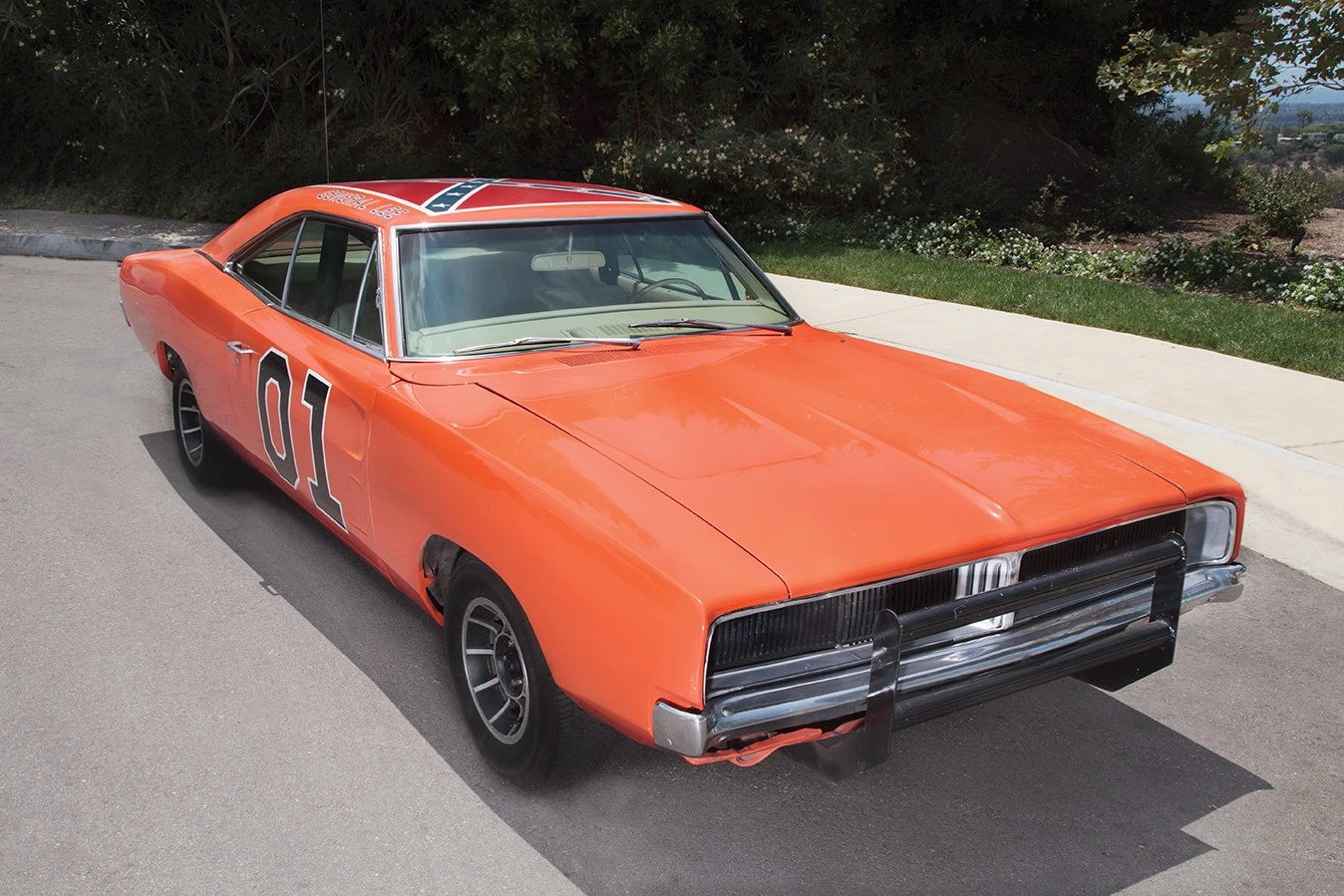 Few nero cars have been as consistently heroic as this pristine screen-used “General Lee” 1969 Dodge Charger (estimated $100,000 to $150,000) from the 1979-1985 CBS TV series 'The Dukes of Hazzard' which was destroyed more than 300 times on screen.