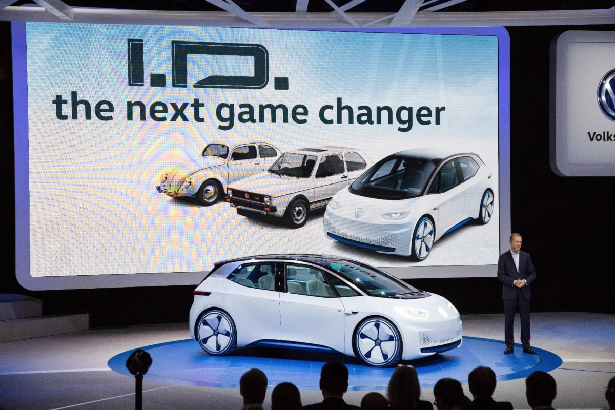 Volkswagen premieres the ID concept at the 2016 Paris Motor Show