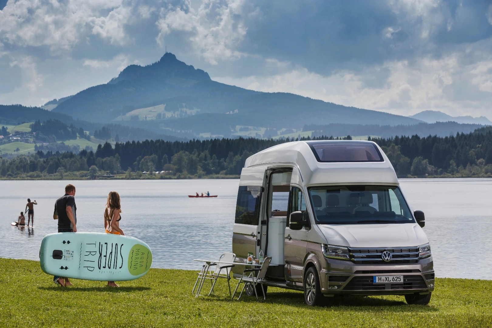With its child's alcove and flexible design, Volkswagen's California XXL Concept looks like a great camper for families