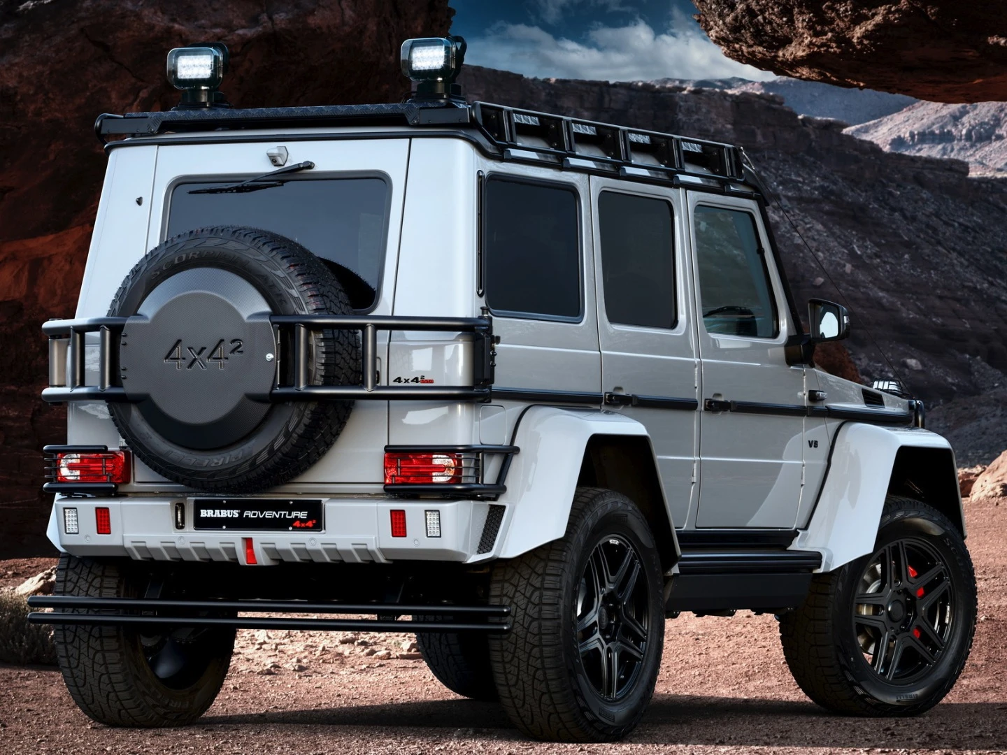 The only thing the Brabus 550 Adventure is missing, in our opinion, is a pop-up roof tent