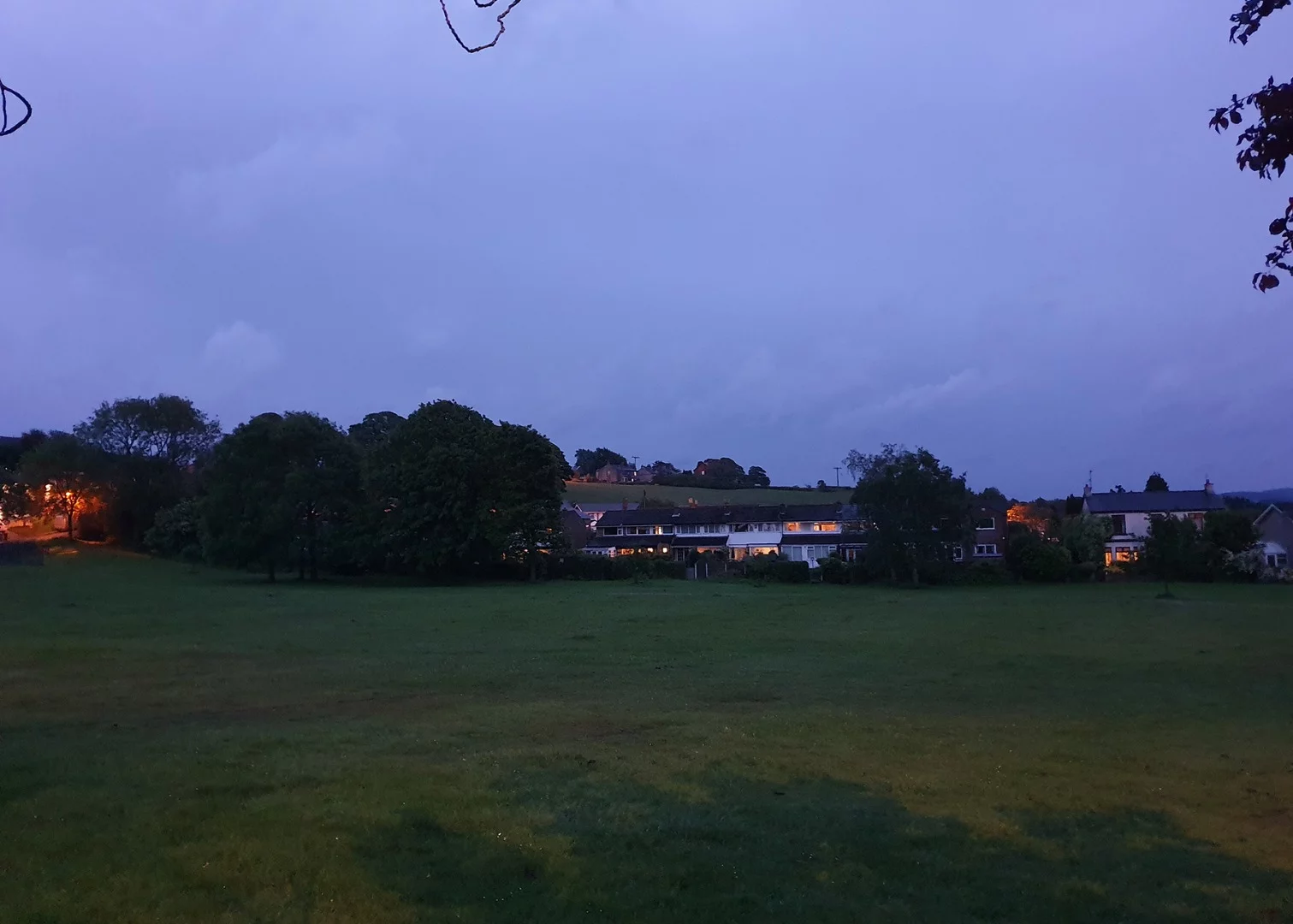 Another evening shot showing how the S10 is able to show details in scenes even when there's little in the way of light available