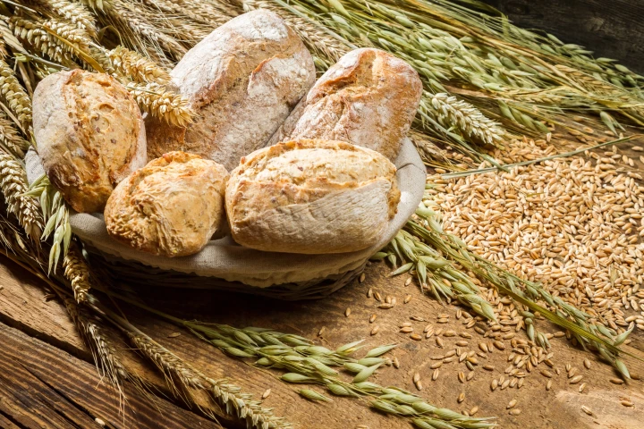 Whole grains are a component of all three diets noted in the study