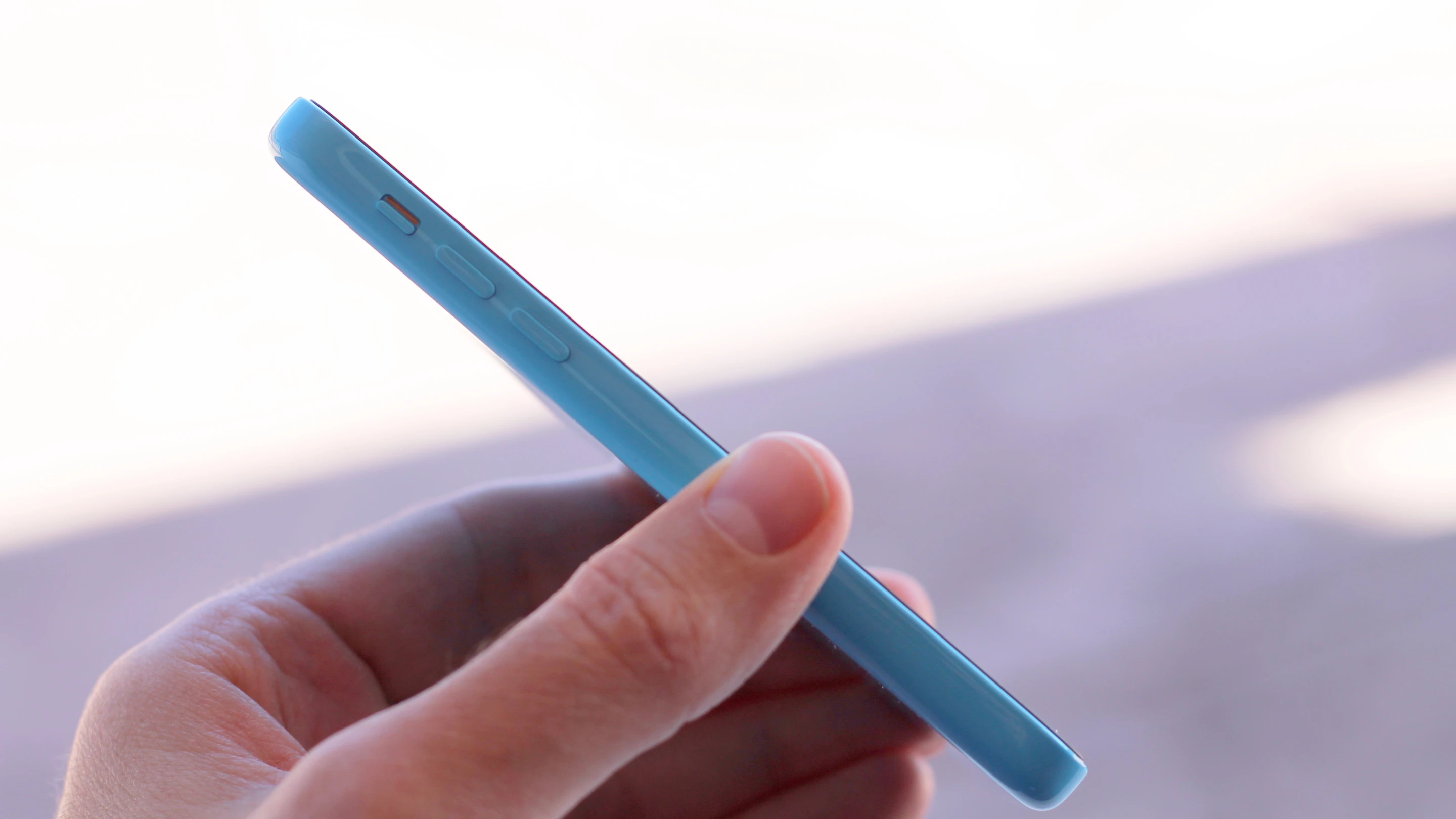 The 5c's plastic build reminds us of the iPhones 3G and 3GS
