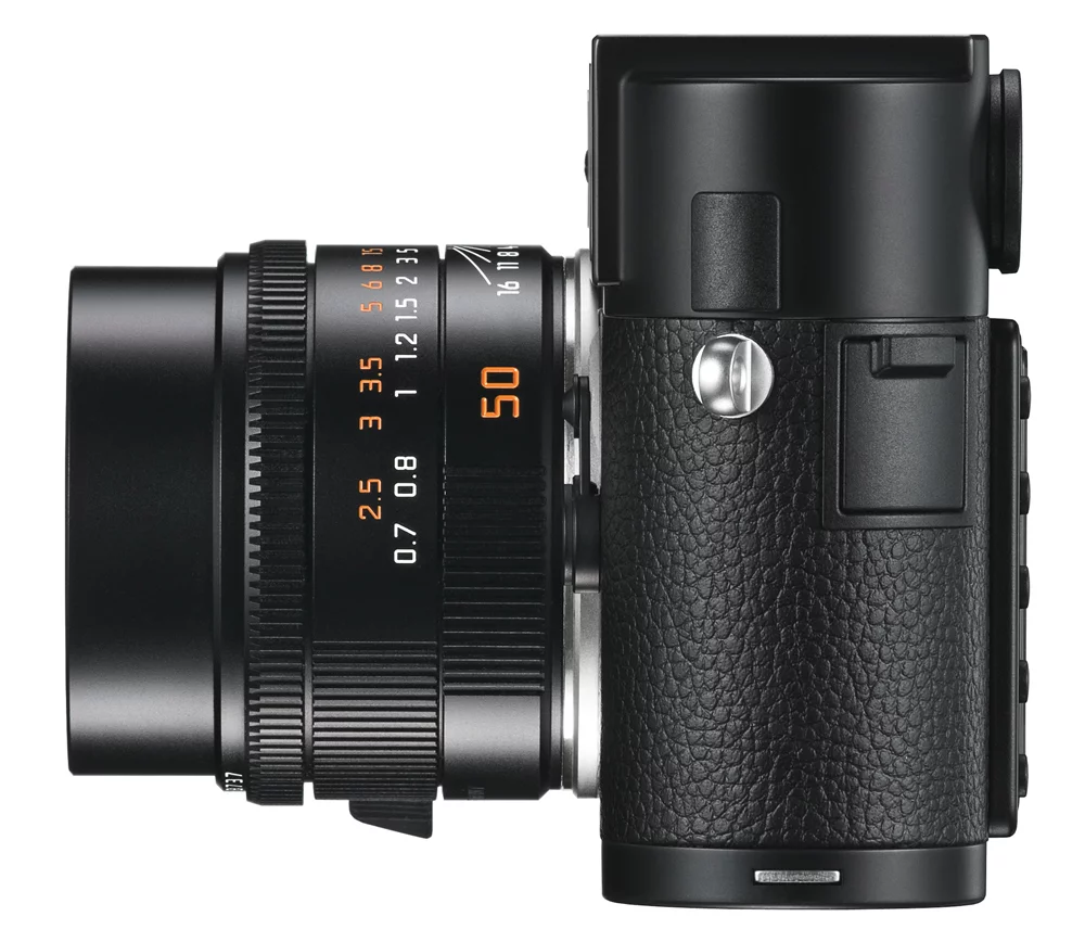 Leica claims the M-Monochrom is capable of producing "true black and white images" that are significantly sharper than those produced with a comparable color sensor