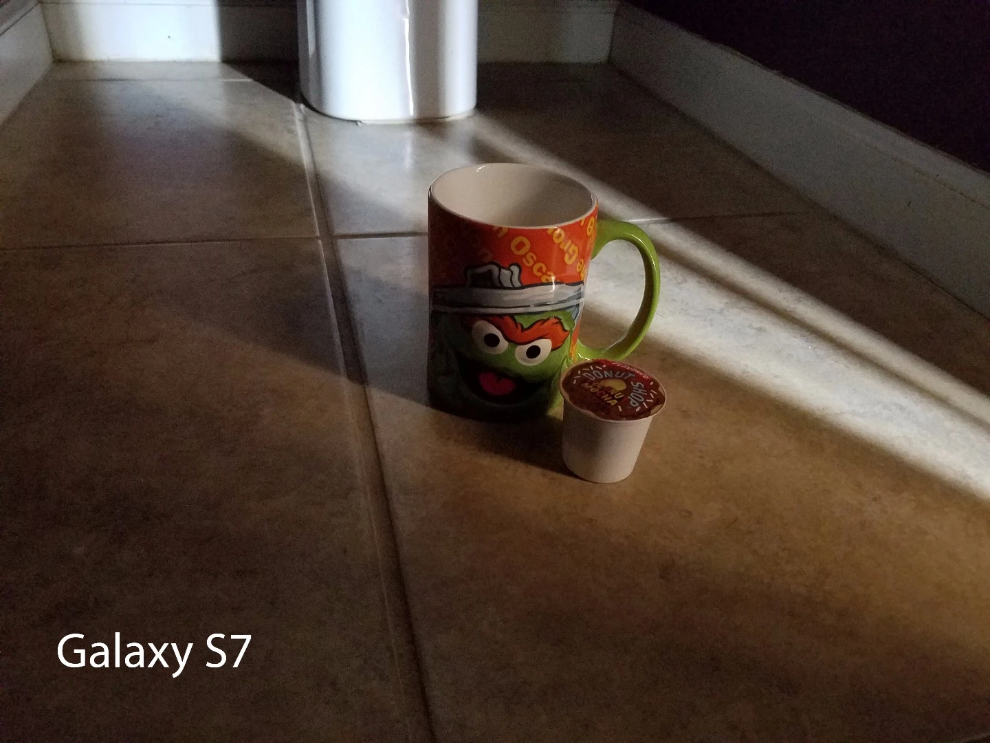 Galaxy S7 low-lit sample shot