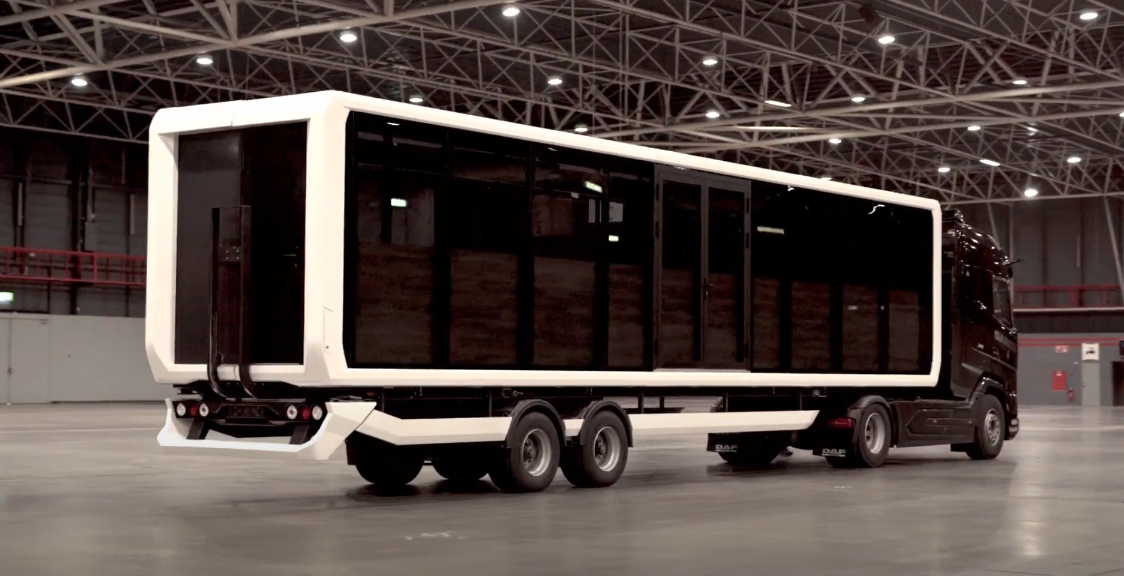 The Touchdown travels in full tractor-trailer mode
