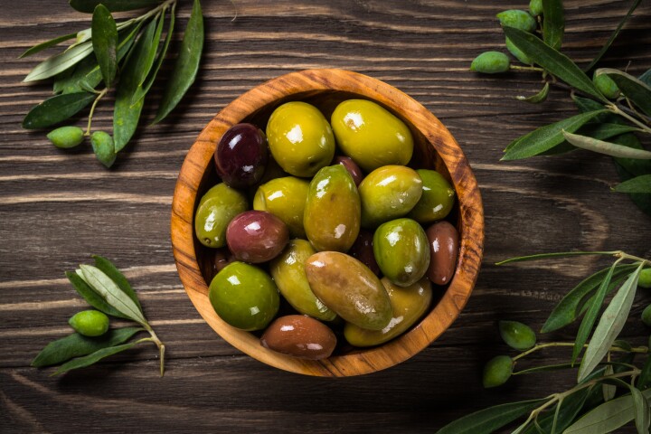 Elenolic acid in olives boosts GLP-1 and PYY hormones