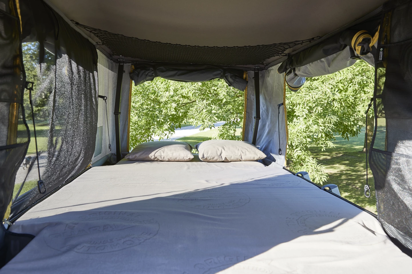 Inside the Maggiolina rooftop tent