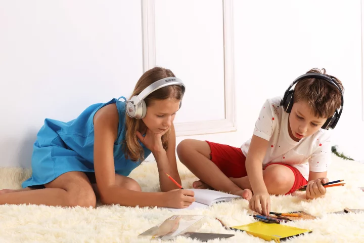 The Aegis Pro headphones feature something called jamsDefender technology to keep volume at child-friendly levels