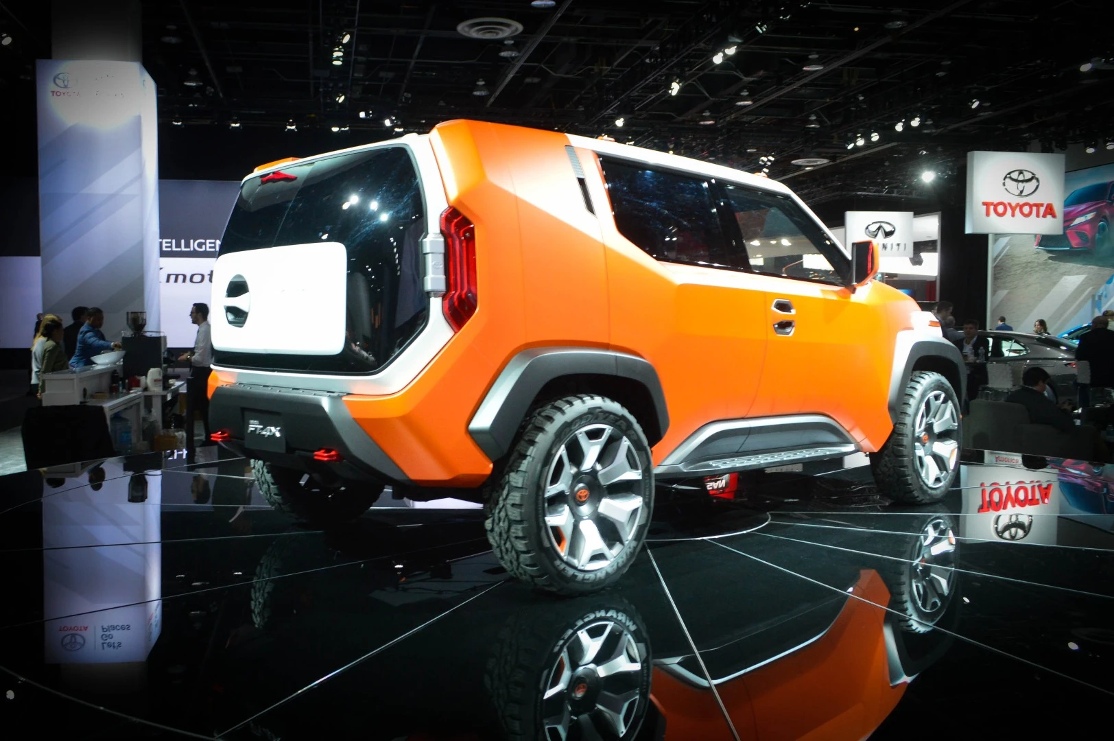 Toyota shows the FT-4X concept