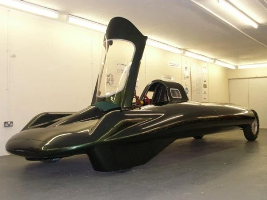 The British Steam Car is aiming for a 200mph land speed record.