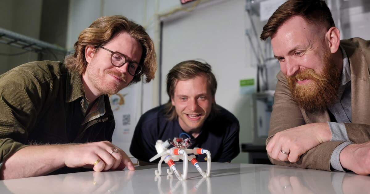 Air-powered robot uses physics for movement without electronics