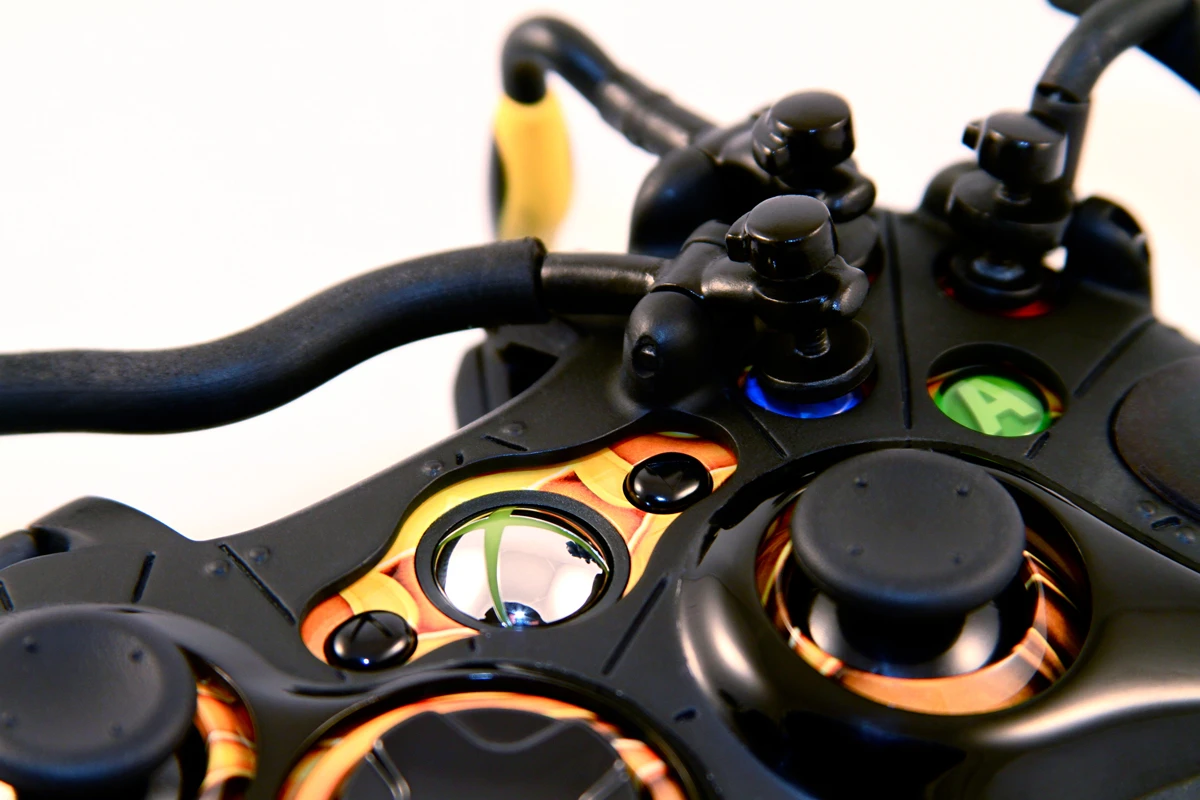 The N-Control Avenger's sensitivity adjusters