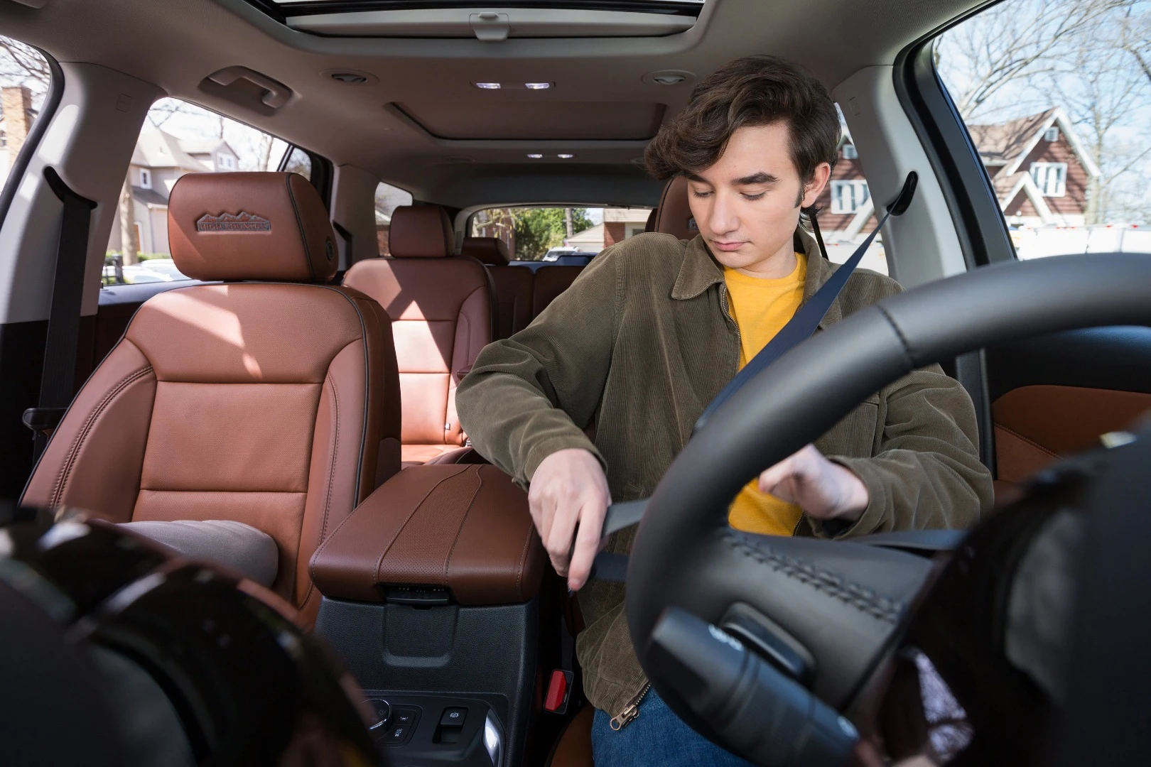 Announced today, the Buckle to Drive feature keeps the car at a standstill until the driver is all buckled up
