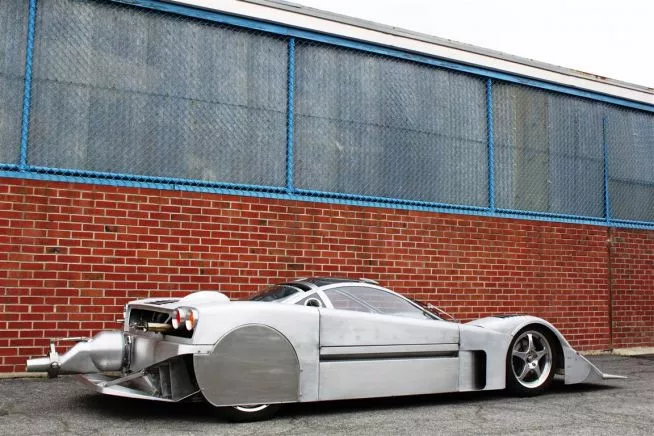 Custom built to break amphibious vehicle speed records, the aluminum and stainless steel Sea Lion is capable of speeds of around 180 mph (290 km/h)