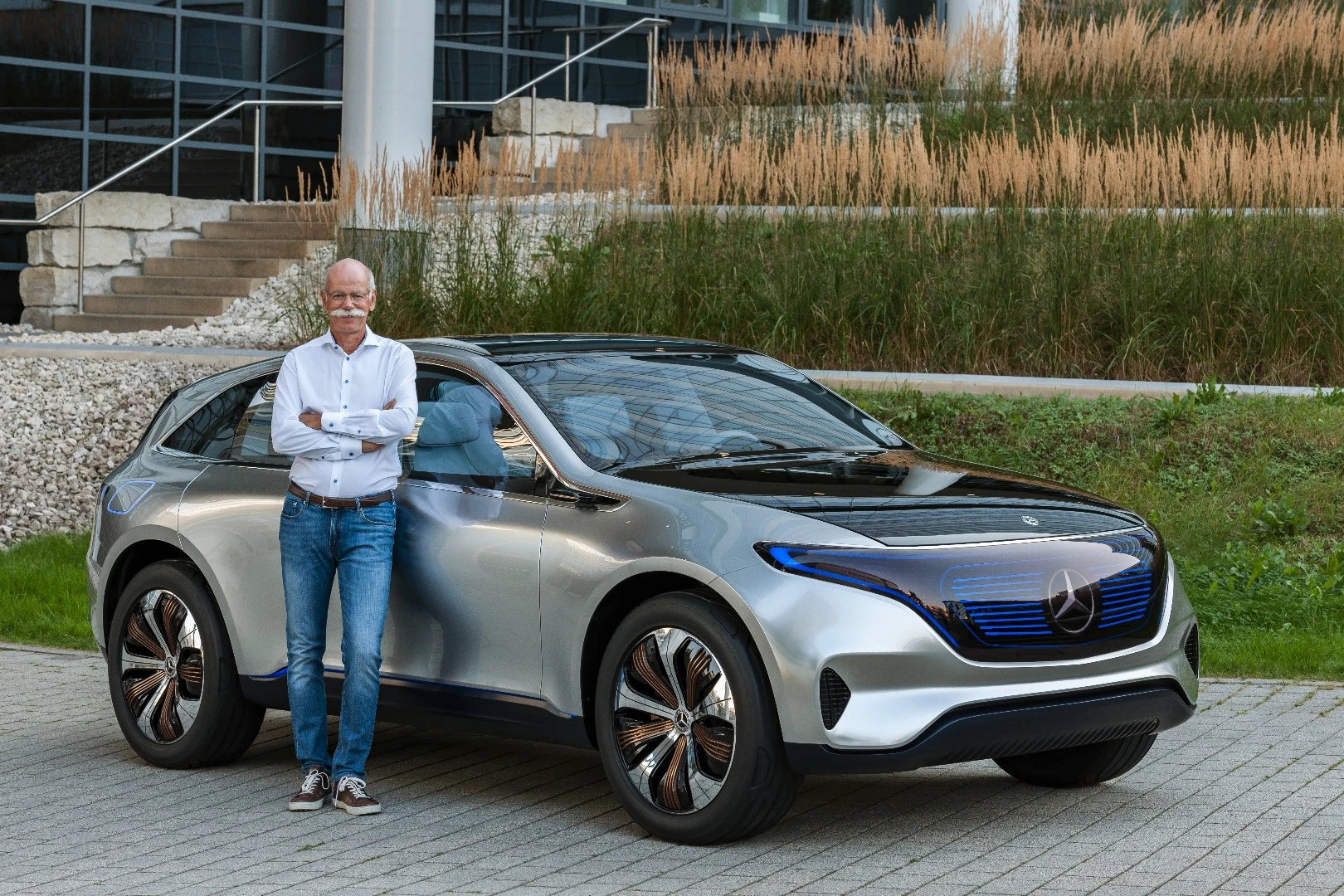 Daimler Chairman Dr. Dieter Zetsche with the Generation EQ