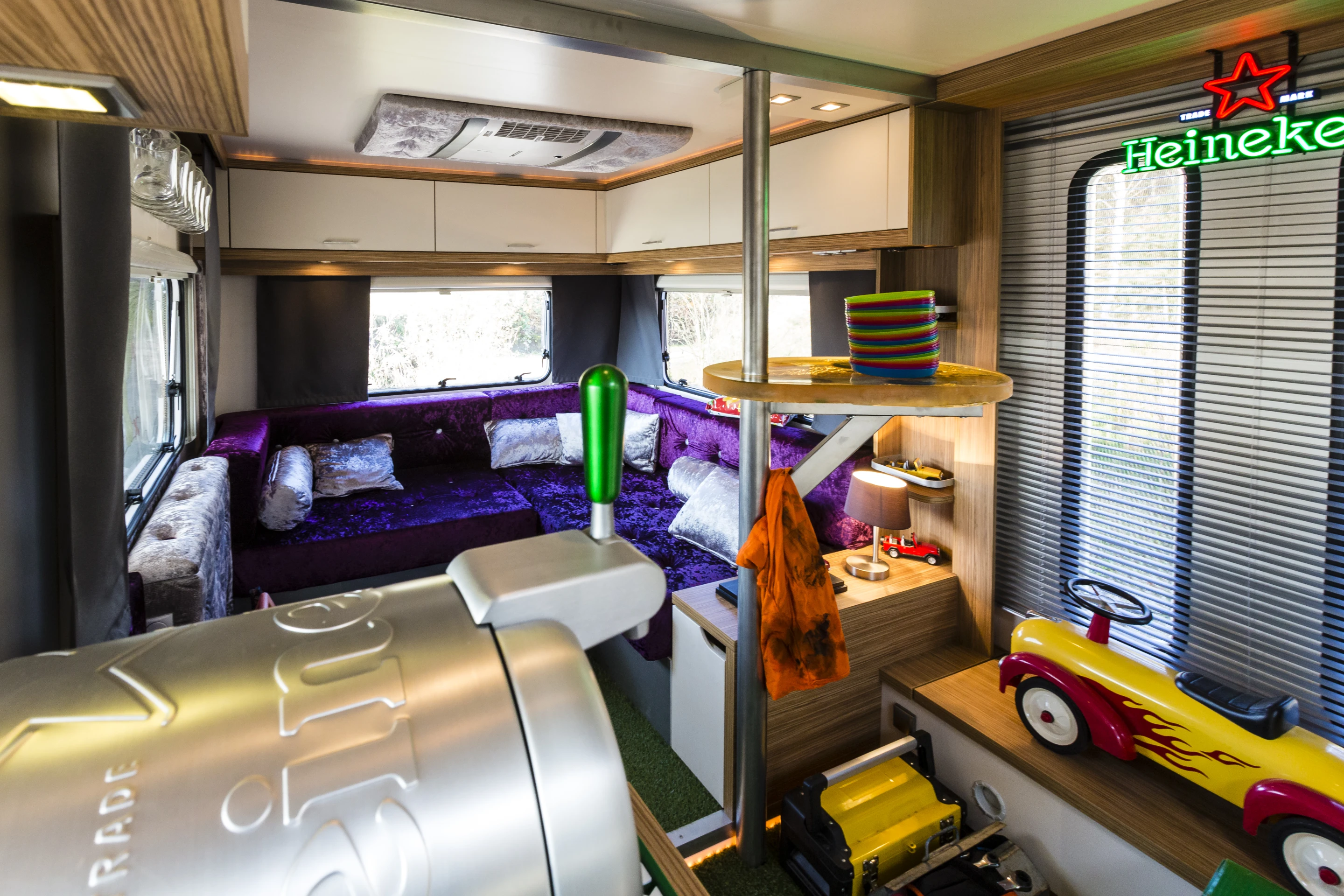 Mannen Caravan
