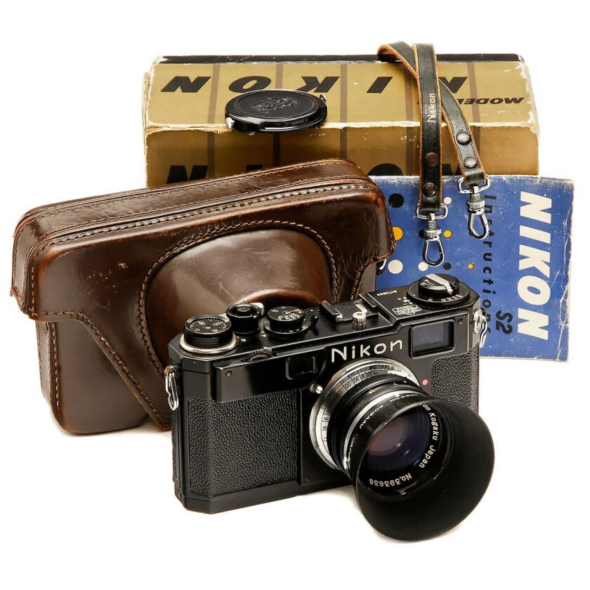 A very rare and significant "chrome dial" Nikon S2, Type 1, c. 1956 with lens cap, case, original instructions and box – estimate €17,000 - €22,000