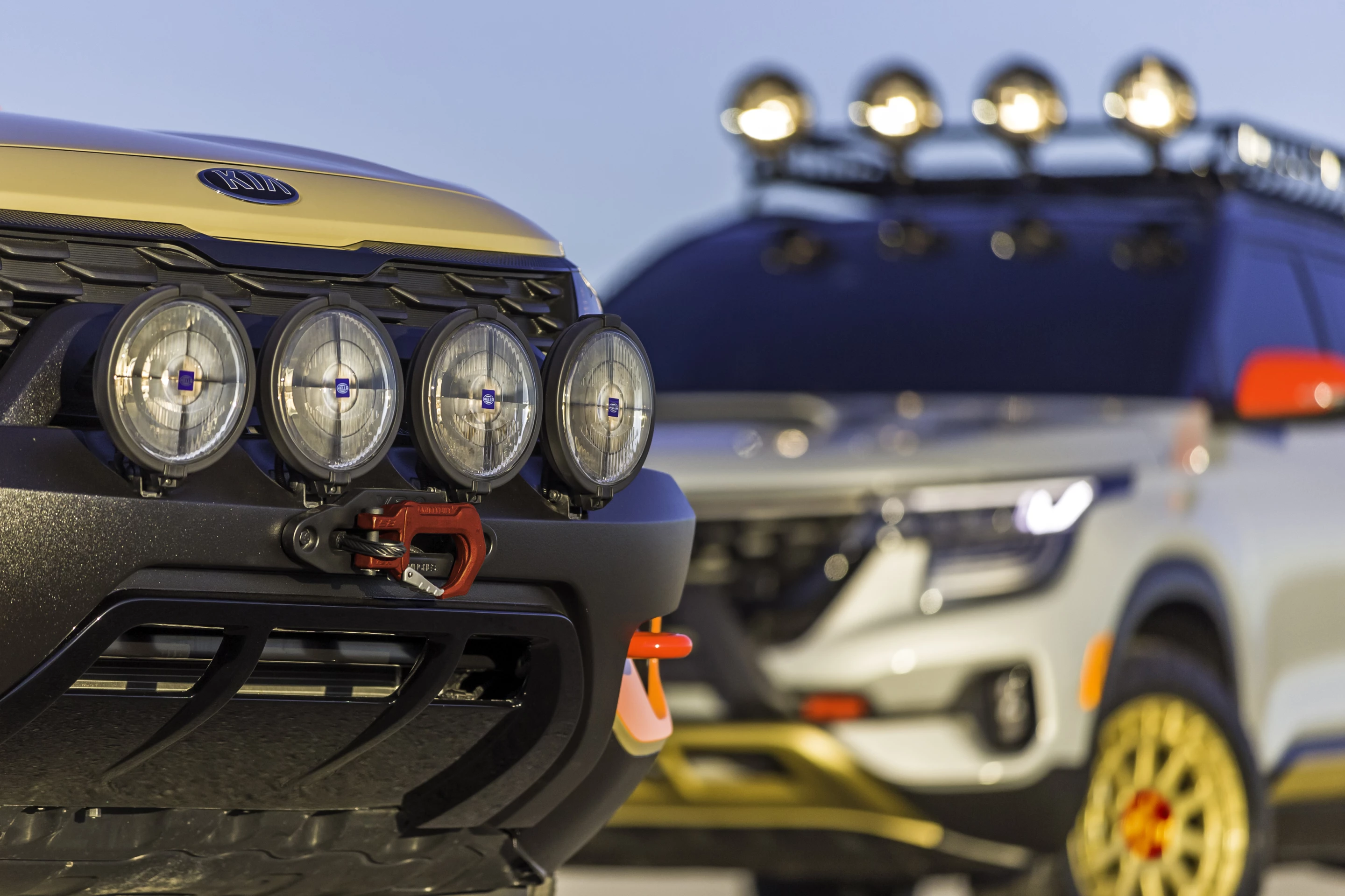 The Seltos Trail Attack includes a winch barely visible below its Hella lighting