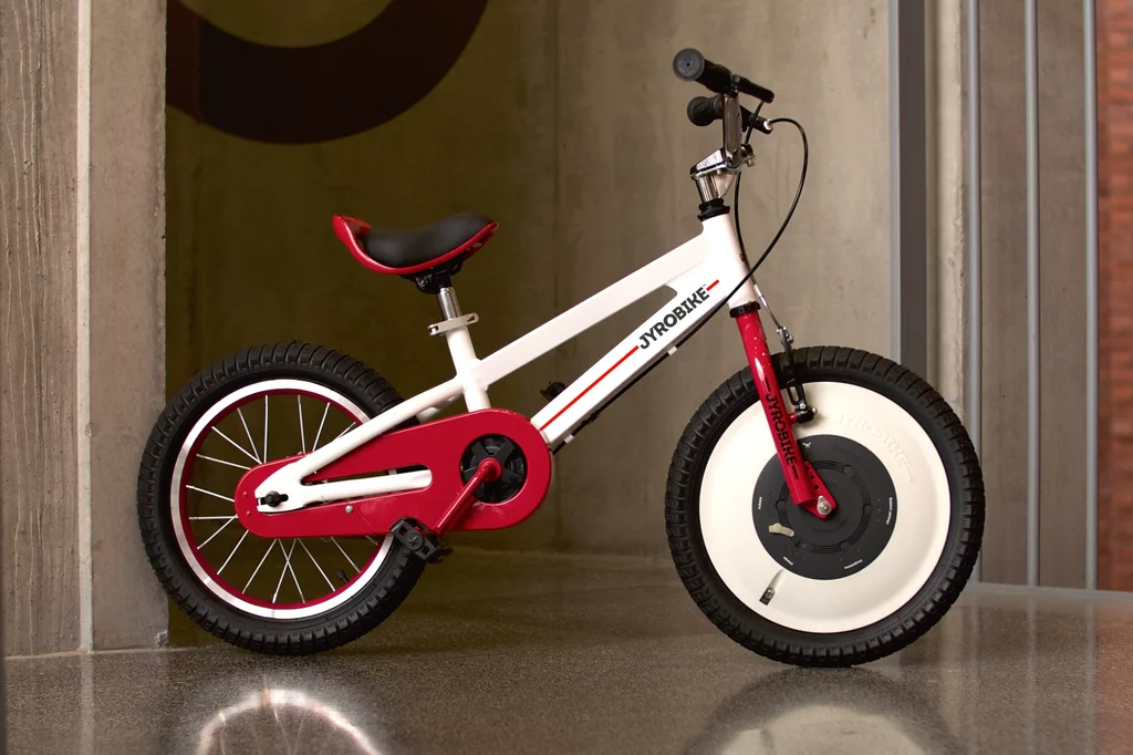 The Gyrowheel replaces the front wheel of the bicycle and features a battery powered spinning disc where you would normally find the spokes