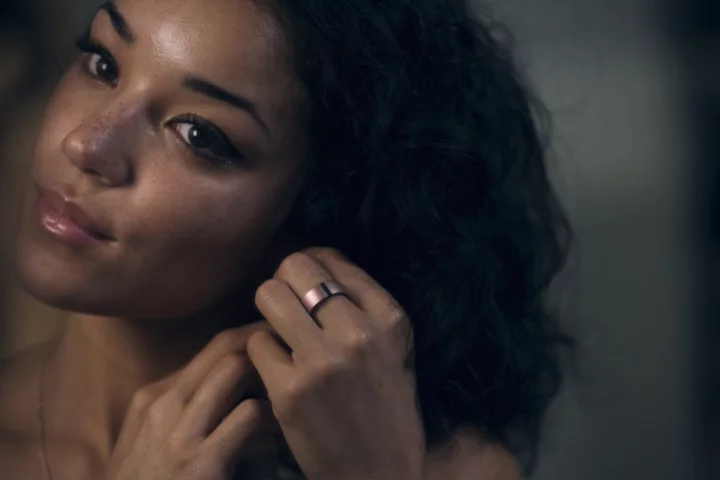 Motiv Ring tracks activity, sleep and heart rate