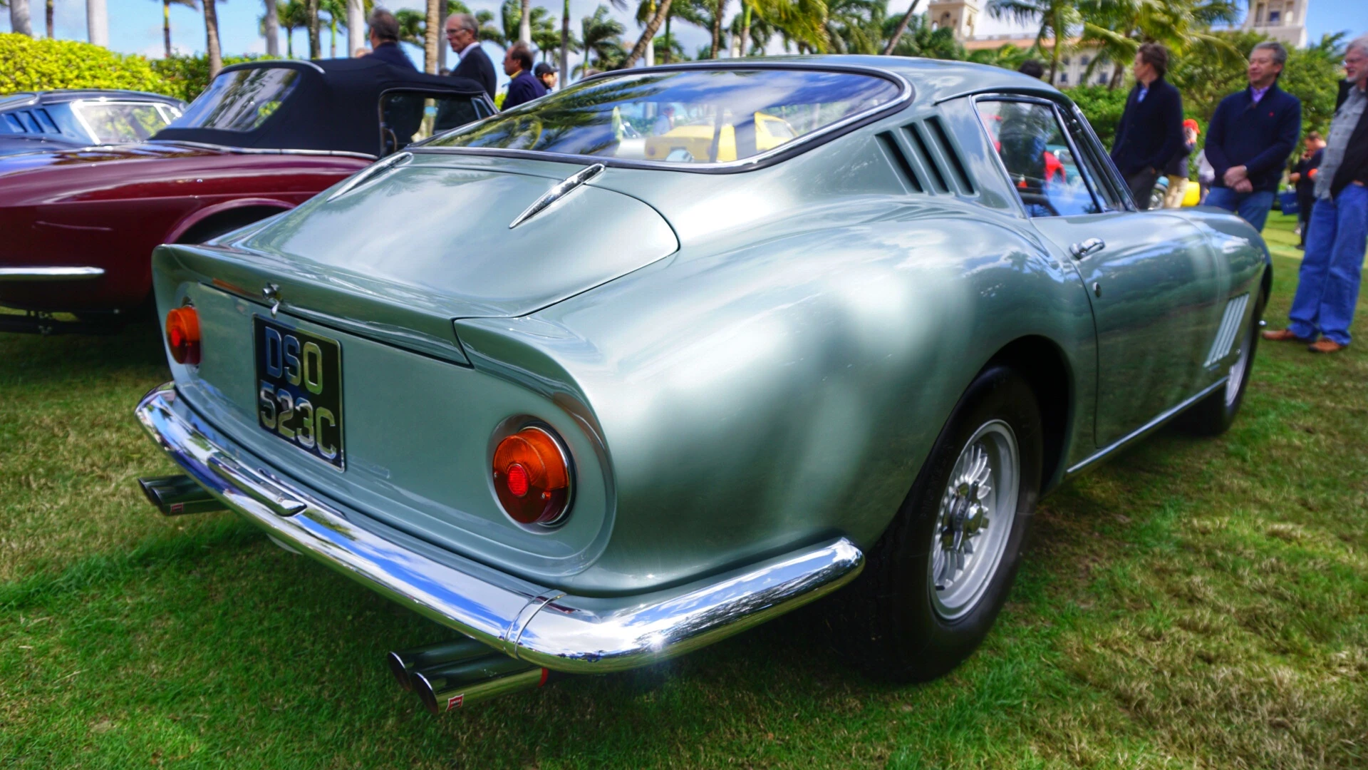 1965 Ferrari 275 GTB, rear view