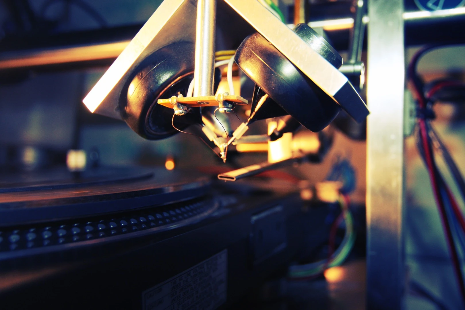 Close up of the cutting machine's stylus head