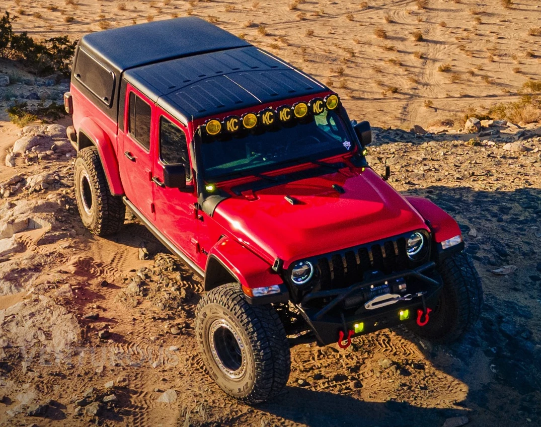 The Venturous topper gives the Jeep Gladiator a stretched-Wrangler look