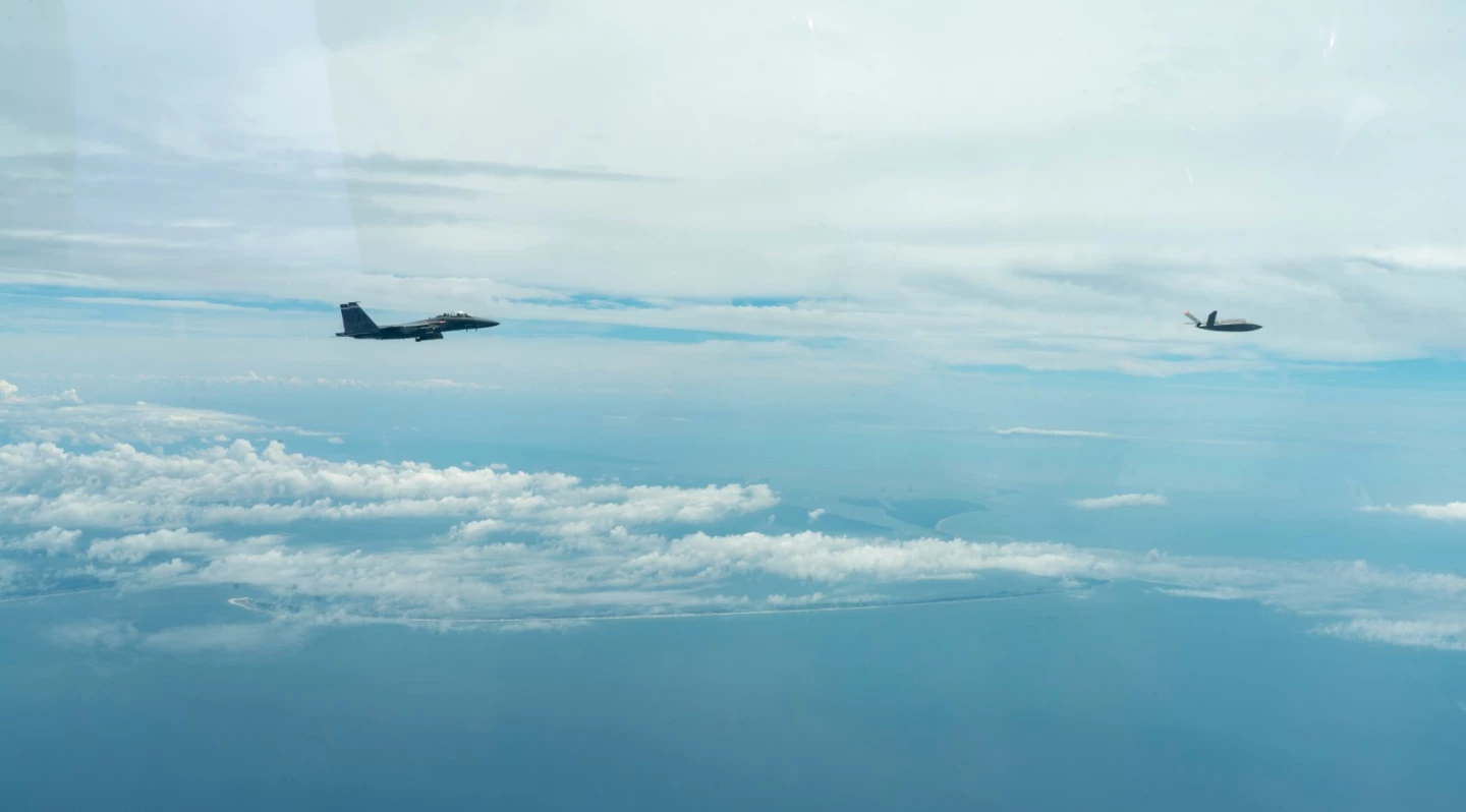 Valkyrie ad escort during autonomous flight test
