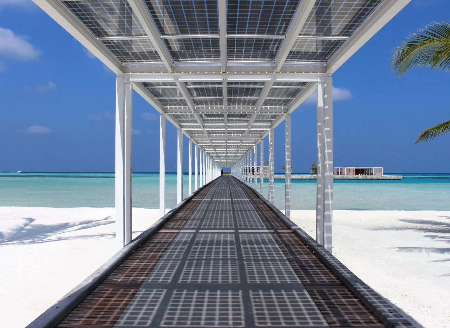 Some 67,000 sq ft (6,224 sq m) of solar panels, coupled with a large storage battery array, together serve all the resort's electricity needs