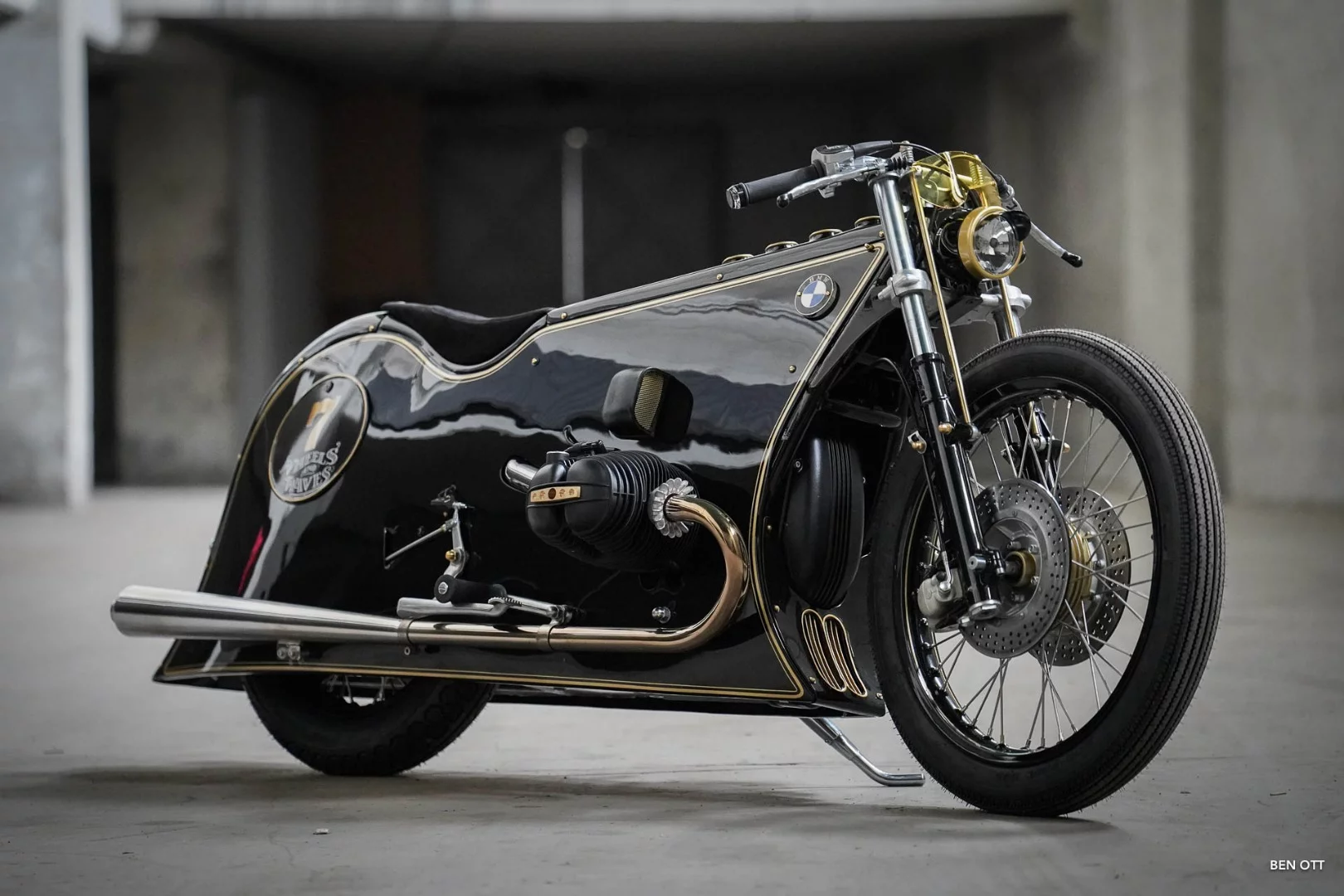 Black Phantom: meticulously finished