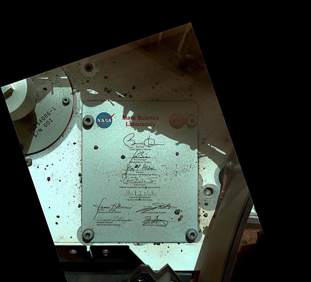 Plaque signed by President Obama mounted on Curiosity (Image: NASA/JPL-Caltech/MSSS)