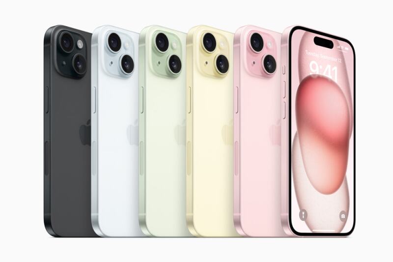The iPhone Pro Max features a Titanium Body, 29-Hour Battery, and USB-C. ?url=http%3A%2F%2Fnewatlas Brightspot.s3.amazonaws.com%2F36%2F67%2F095887b24c1e9be5d61e42c5af15%2Fapple Iphone 15 Lineup Color Lineup 230912 Big.jpg.large