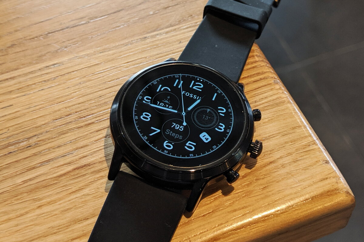Fossil watch with new face Fossil removes several built-in watch faces from Gen 5  main image 3