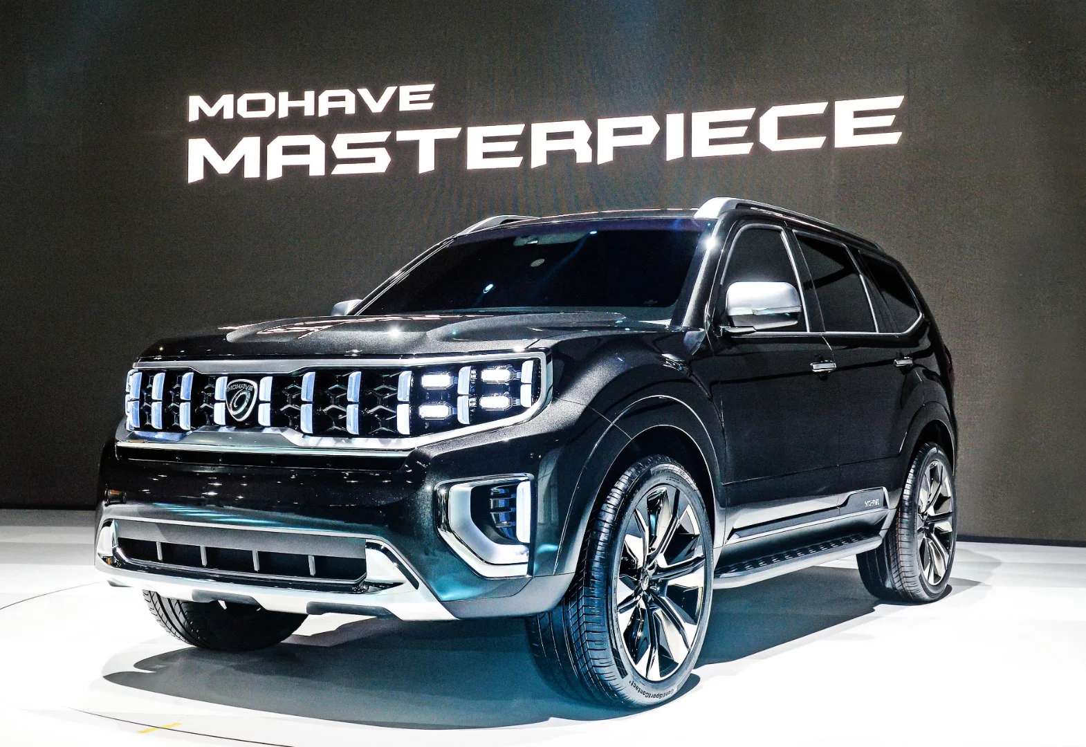 The Mohave Masterpiece is Kia's version of a big, tough but luxurious off-roader