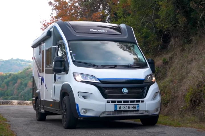 Bedeo teams with Chausson and Challenger on a first-of-its-kind electrified RV