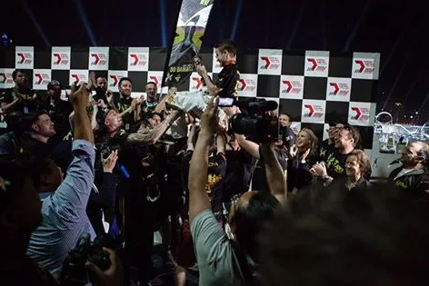 In Dubai over the weekend, Luke Bannister beat out 150 other competitors from around the world to lead his team to victory at the first World Drone Prix