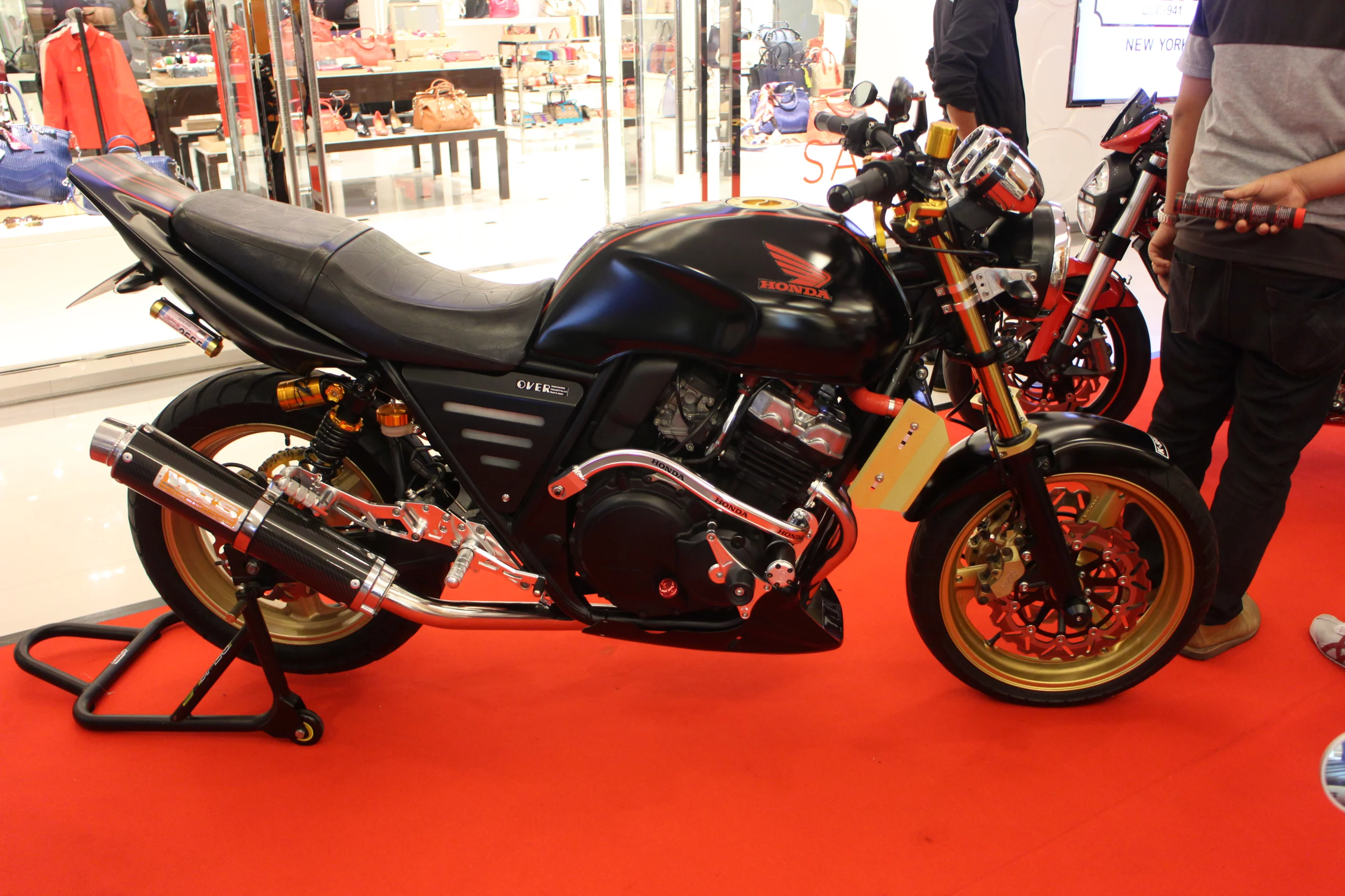 Honda custom (Photo: Husna Namirembe/Gizmag)