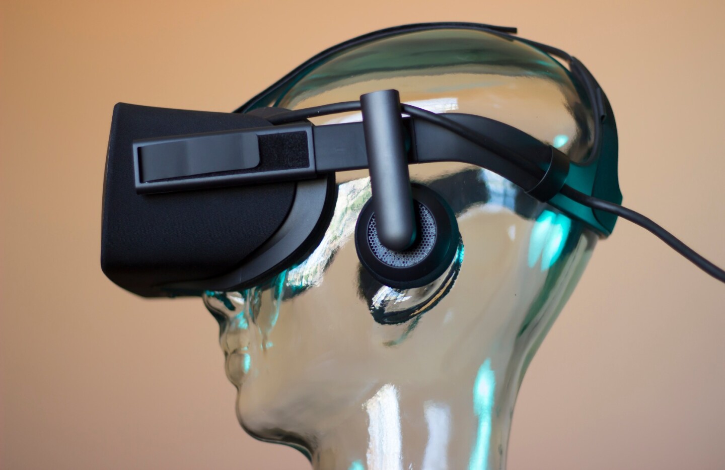 Microsoft says the Xbox One successor, Project Scorpio, will be VR-ready ... does that mean Oculus Rift support?