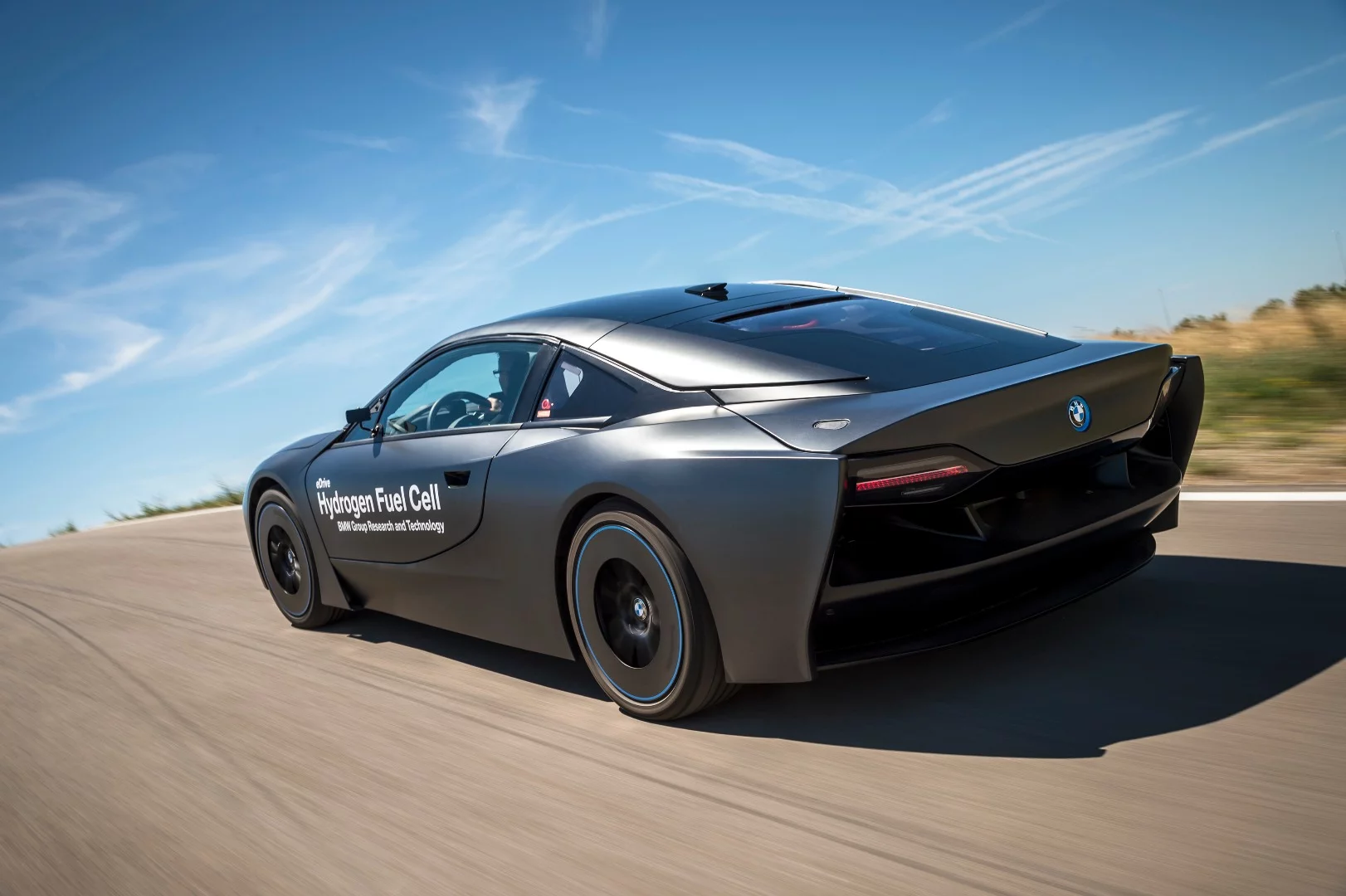 BMW's hydrogen fuel cell prototype in action