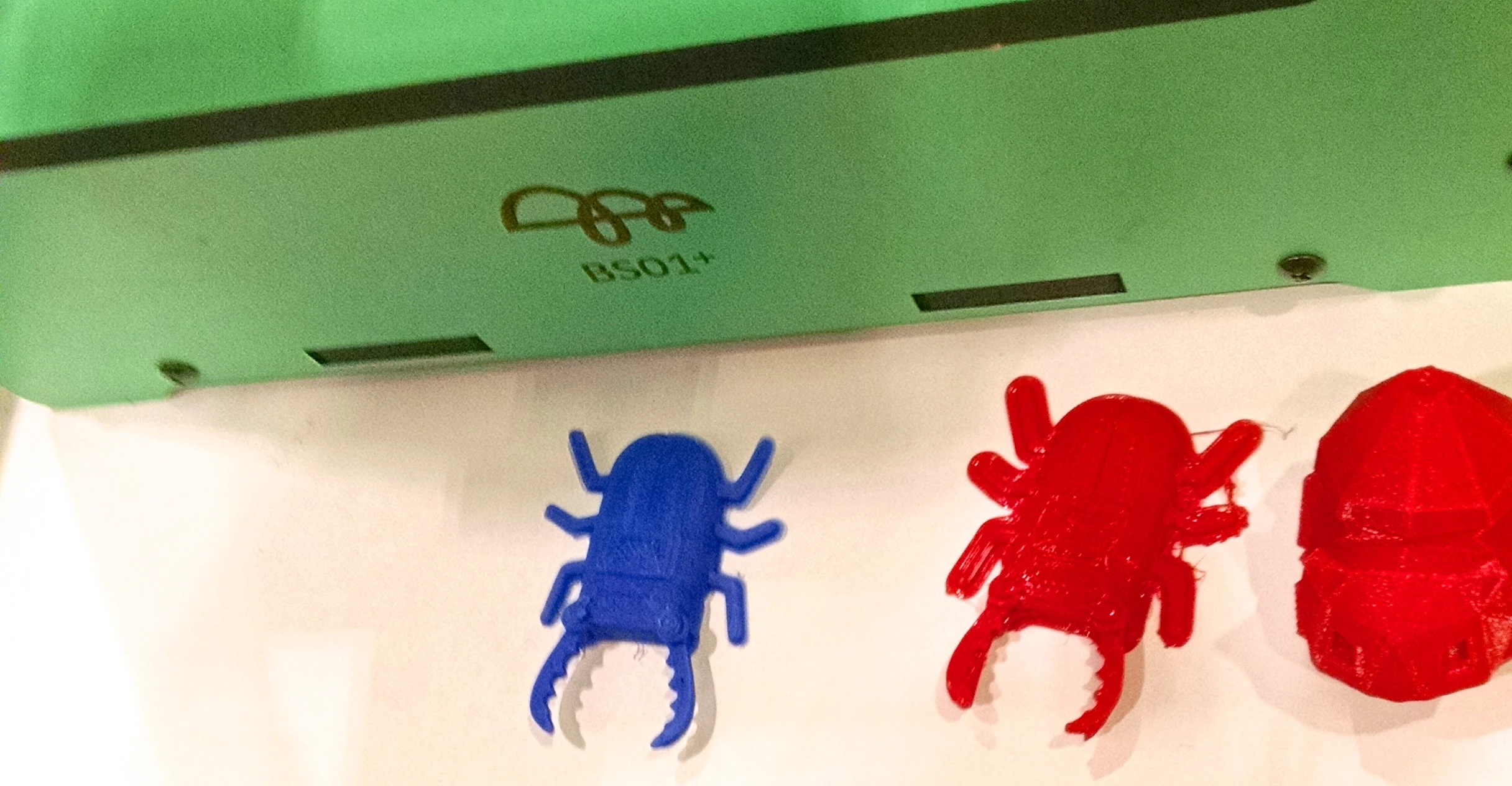 Some of the simple 3D prints from the BS01+ (Photo: C.C. Weiss/Gizmag)