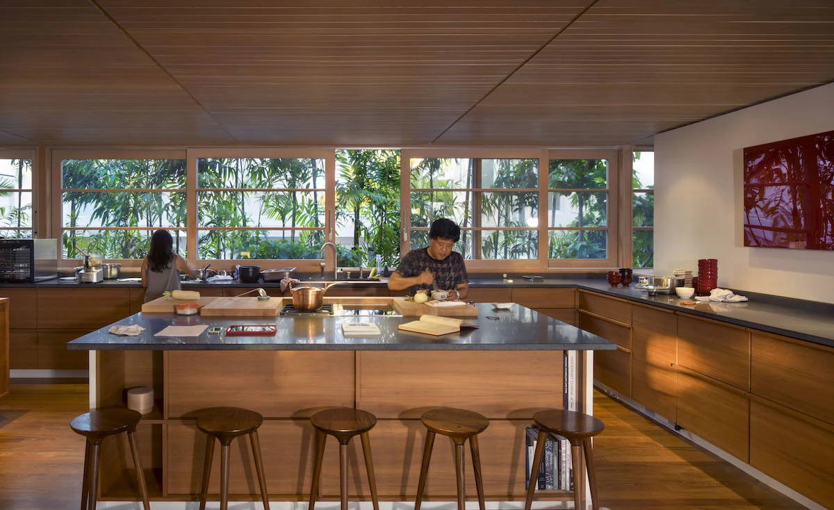 Honolulu's Island Residence was also designed by Bohlin Cywinski Jackson and is dominated by deep roof eaves which extend outward, providing shelter and prolonging the lifespan of the materials underneath