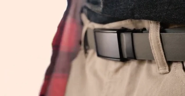 The survival belt combines a multipurpose buckle with a strong, durable strap