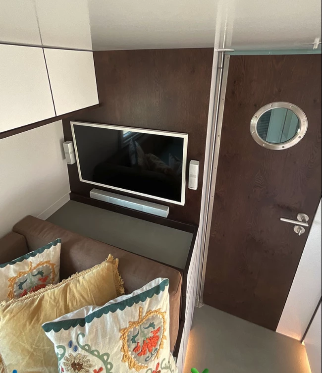 32-in LED TV with Bose surround sound