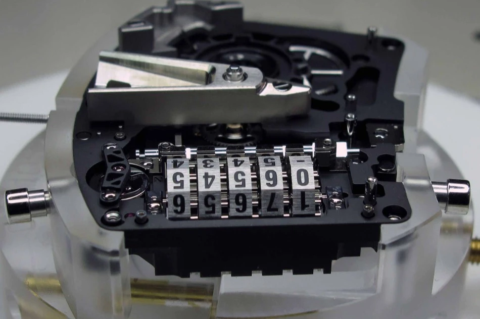 The RM 70-01 movement showing the rollers