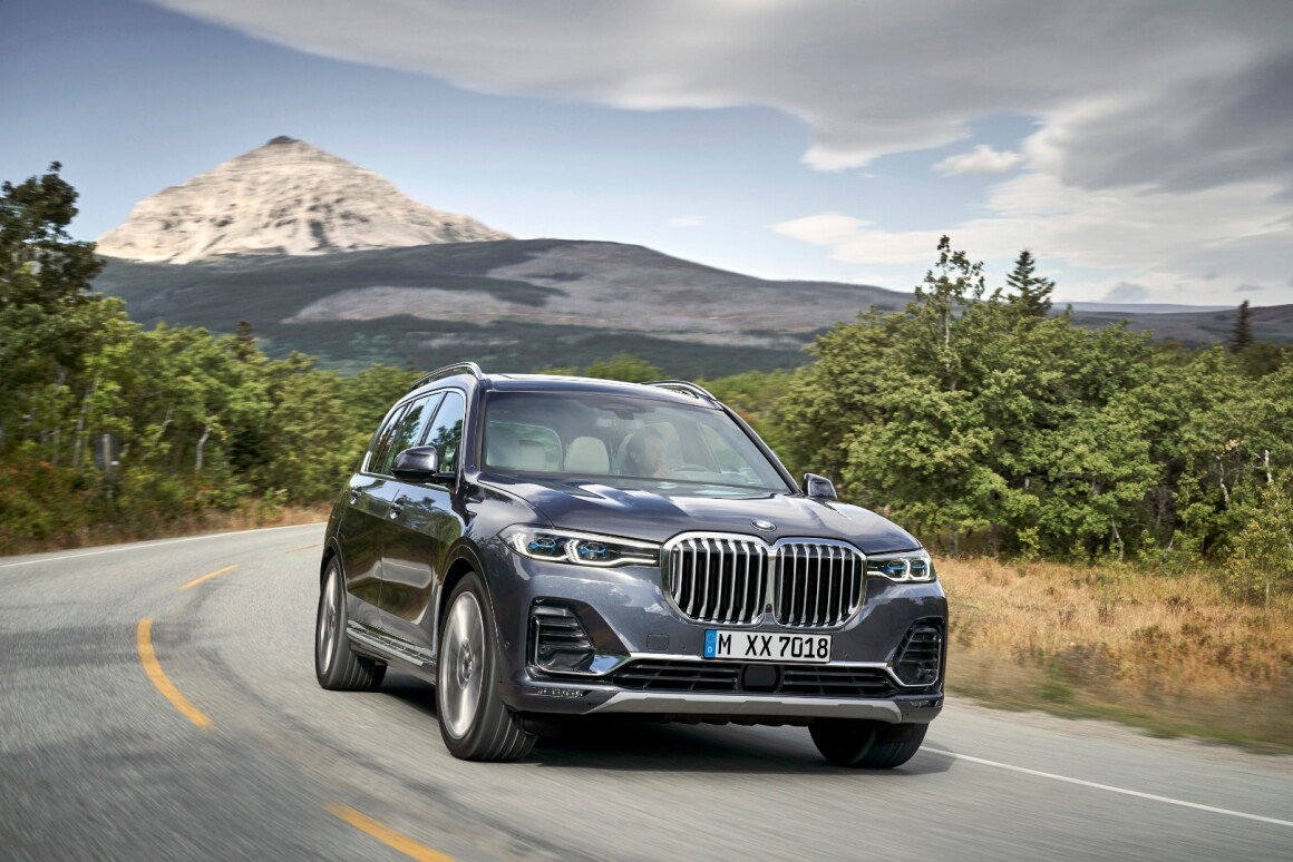 Bmw Debuts Gigantic New X7 Suv A Study In Intelligent