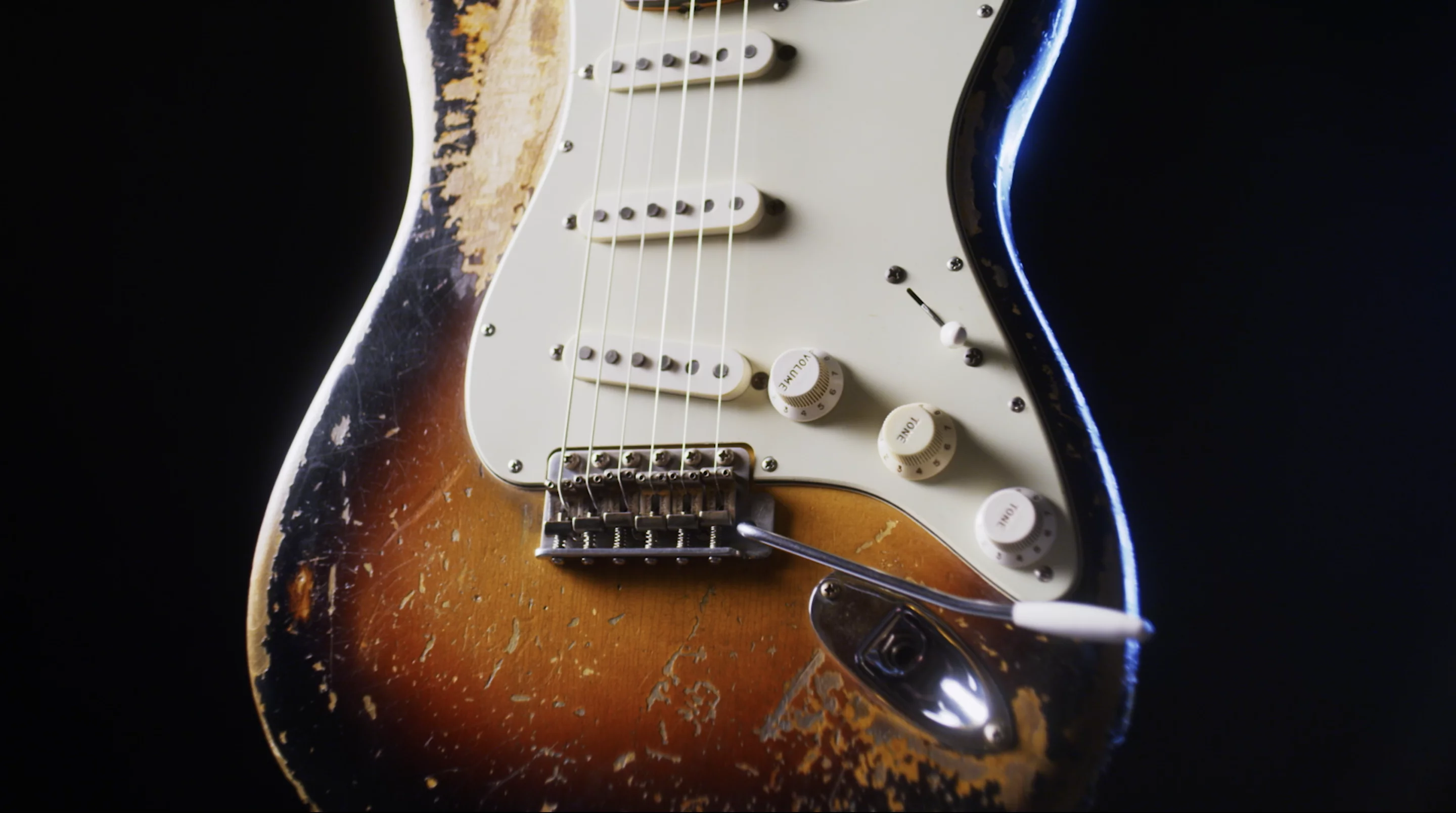 The relic finish on the two-piece alder body faithfully reproduces all of dings and scratches of the 1960 original